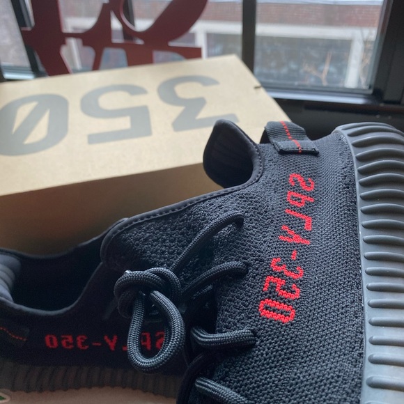 Bredyeezy boost 350v2 - Picture 2 of 8